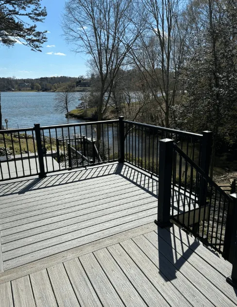 composite-deck-build-on-Lake-Hickory-1