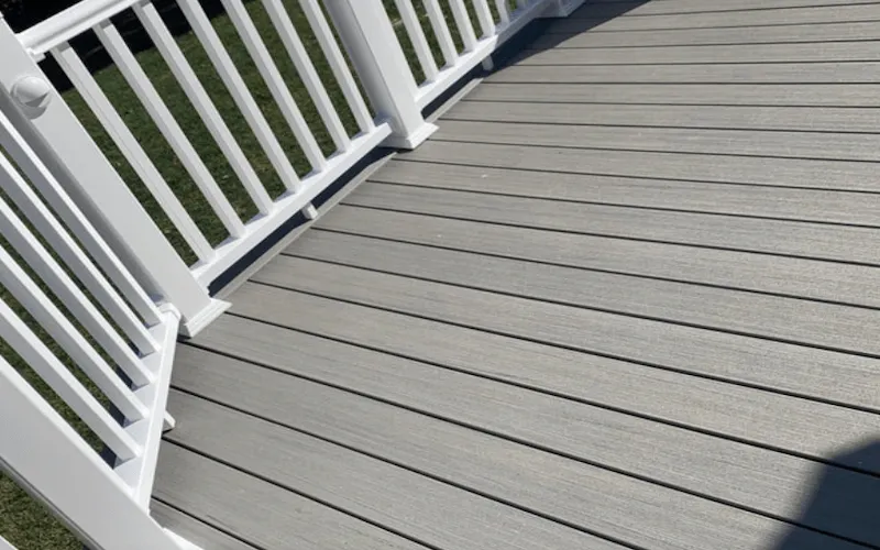 grey-composite-deck-with-white-composite-railings