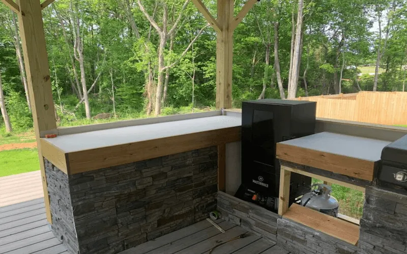 outdoor-kitchen-build-1