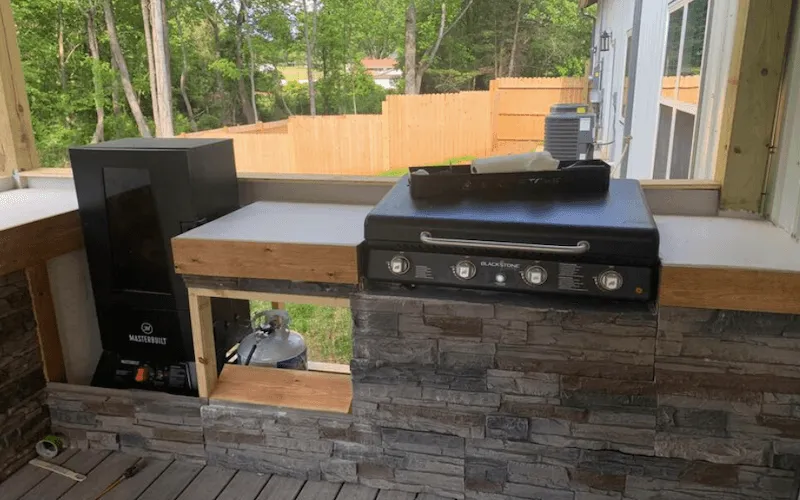 outdoor-kitchen-build