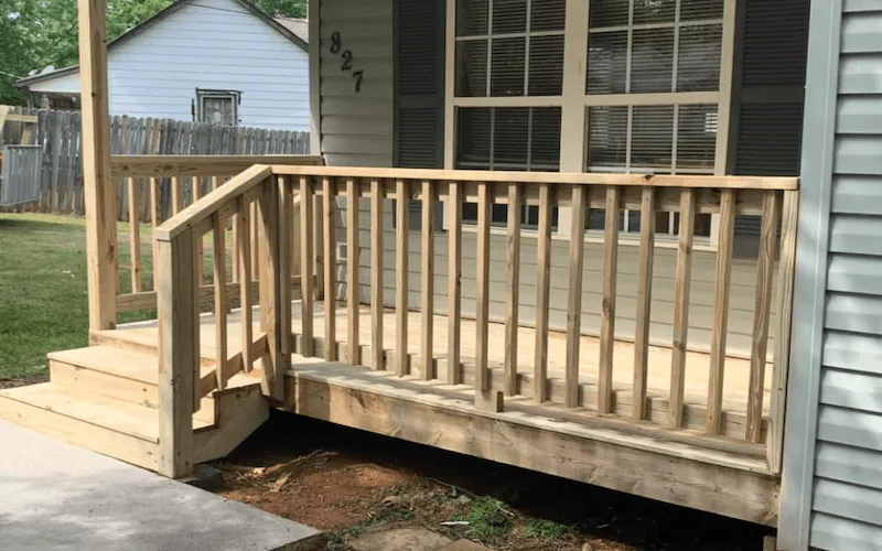 small-wood-deck-with-covered-porch-6x16